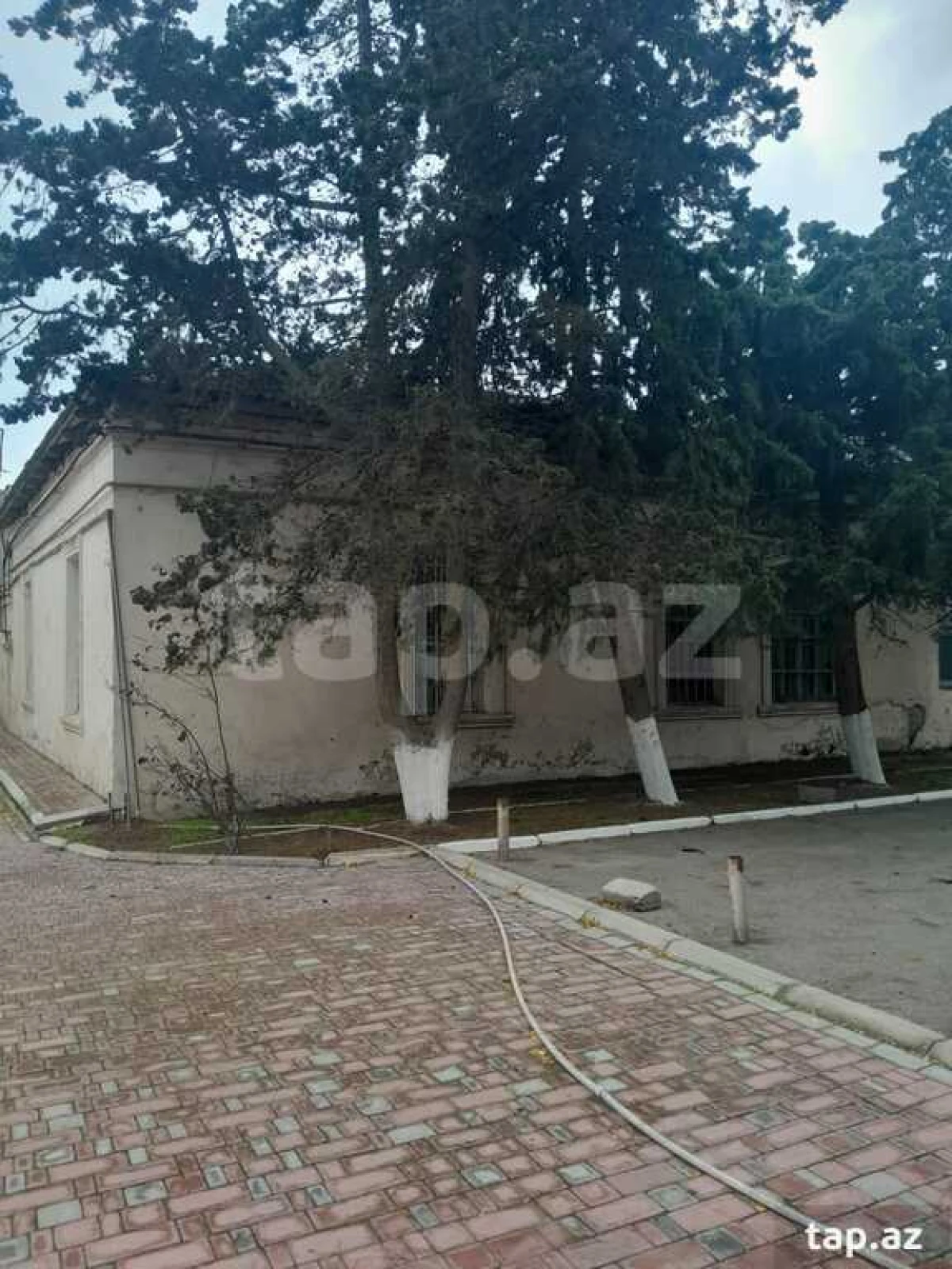 Satılır 3 otaqlı həyət evi 83 m²