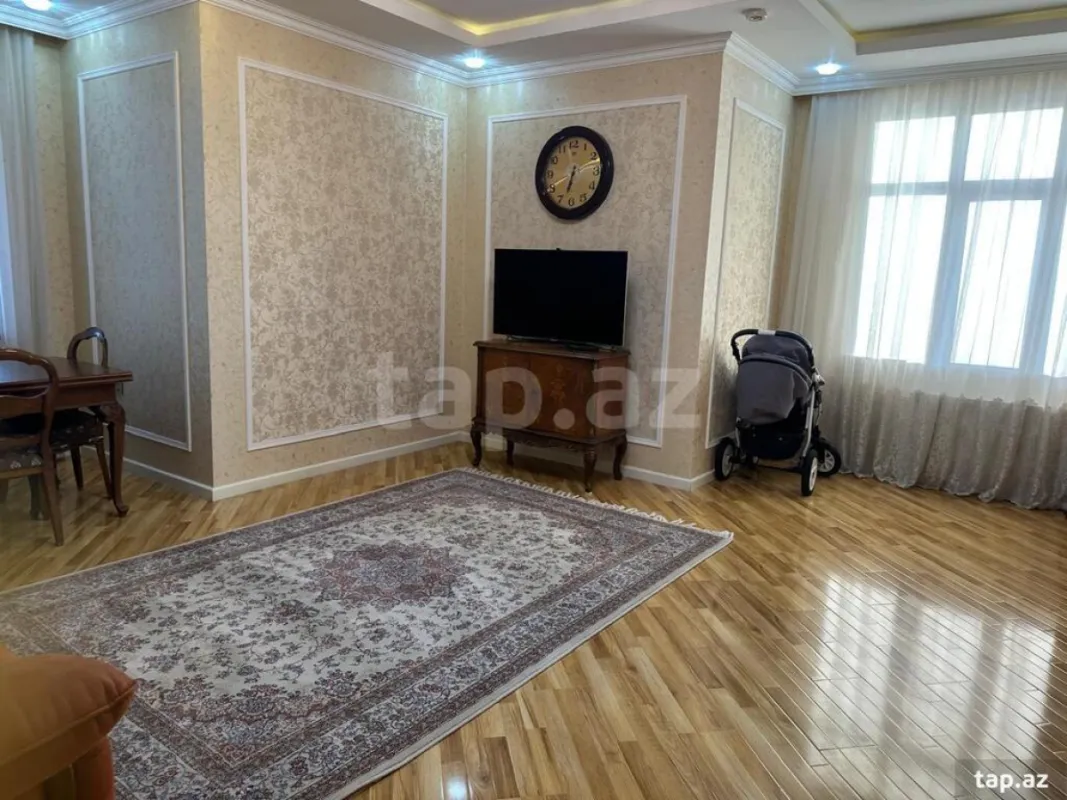 Satılır 3 otaqlı yeni tikili 124 m²
