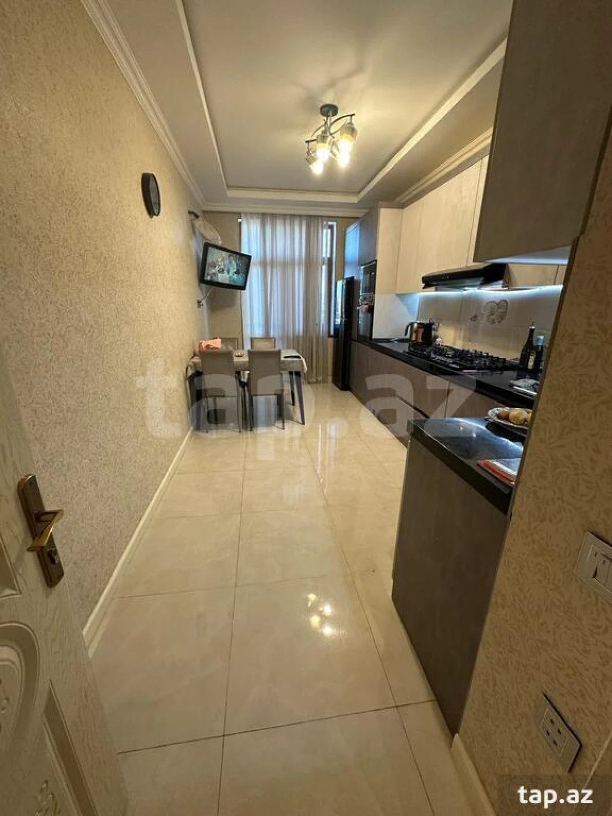 Satılır 3 otaqlı yeni tikili 124 m²