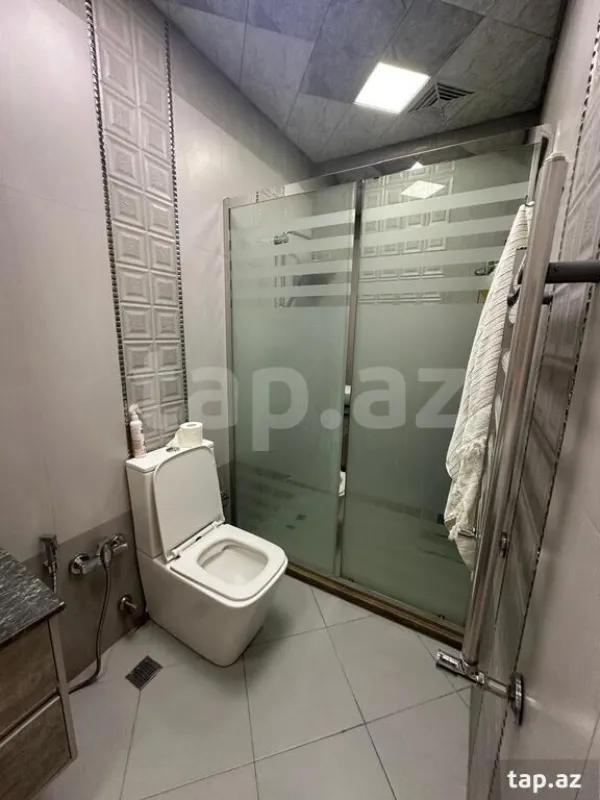Satılır 3 otaqlı yeni tikili 124 m²