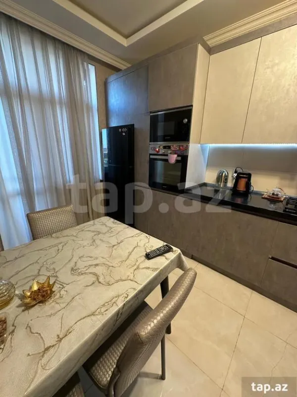 Satılır 3 otaqlı yeni tikili 124 m²