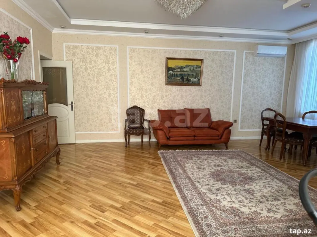 Satılır 3 otaqlı yeni tikili 124 m²