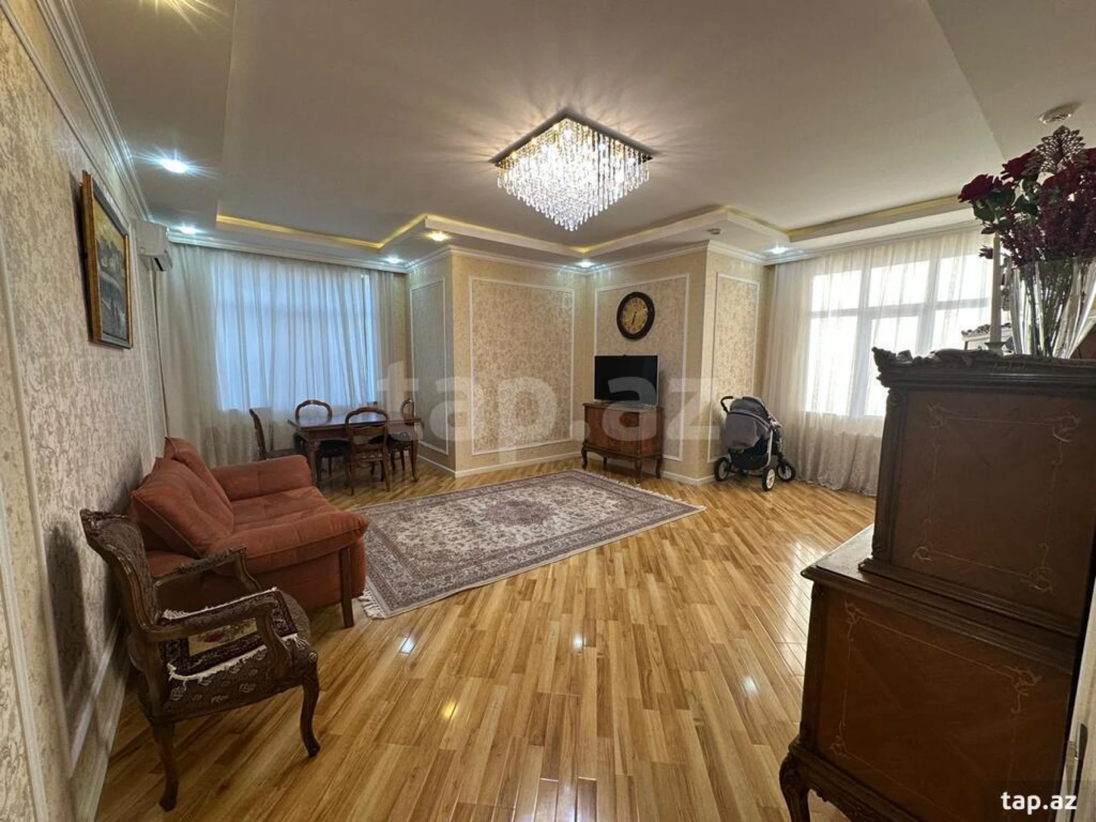 Satılır 3 otaqlı yeni tikili 124 m²