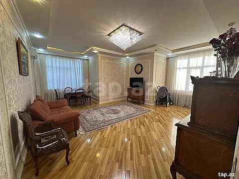 Satılır 3 otaqlı yeni tikili 124 m²