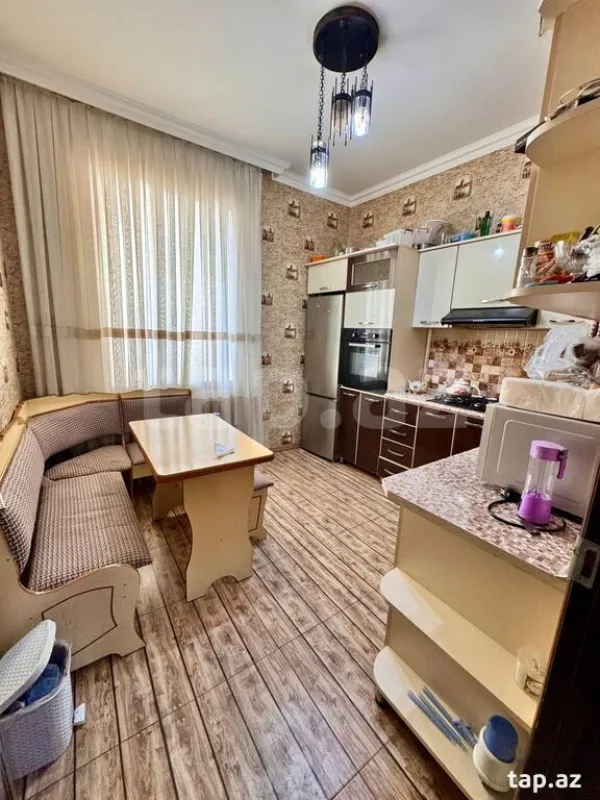 Satılır 3 otaqlı mənzil 100 m²