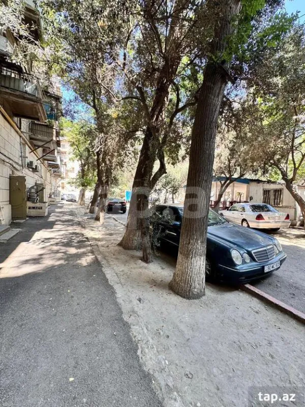 Satılır 3 otaqlı mənzil 100 m²