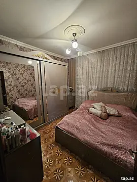 Satılır 5 otaqlı mənzil 120 m²