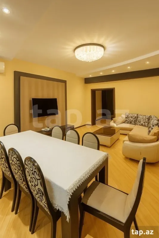 Kirayə verilir 3 otaqlı yeni tikili 115 m²