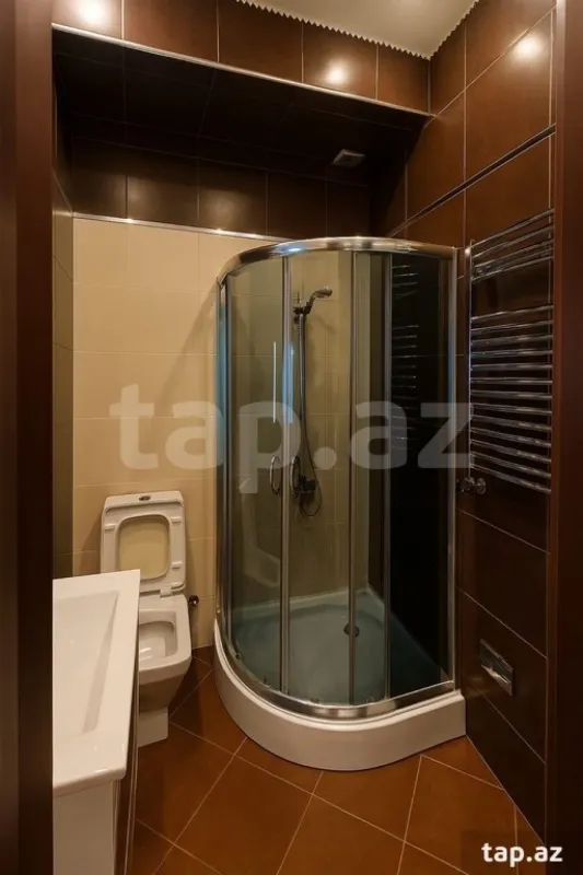 Kirayə verilir 3 otaqlı yeni tikili 115 m²