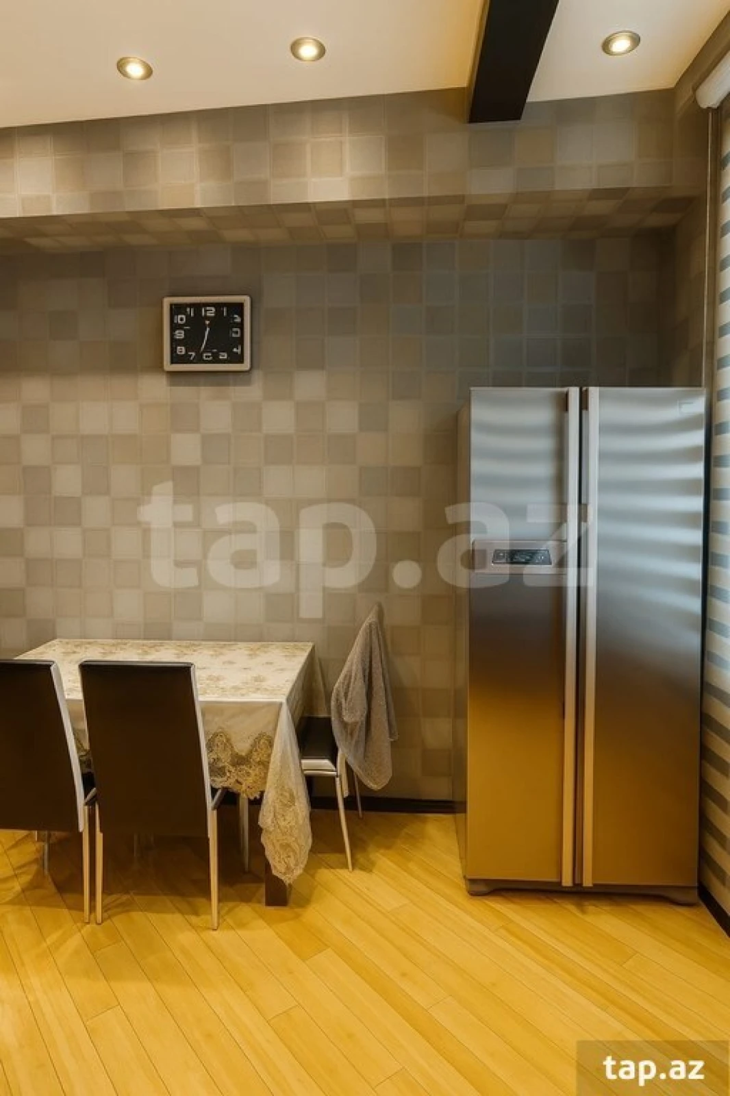 Kirayə verilir 3 otaqlı yeni tikili 115 m²