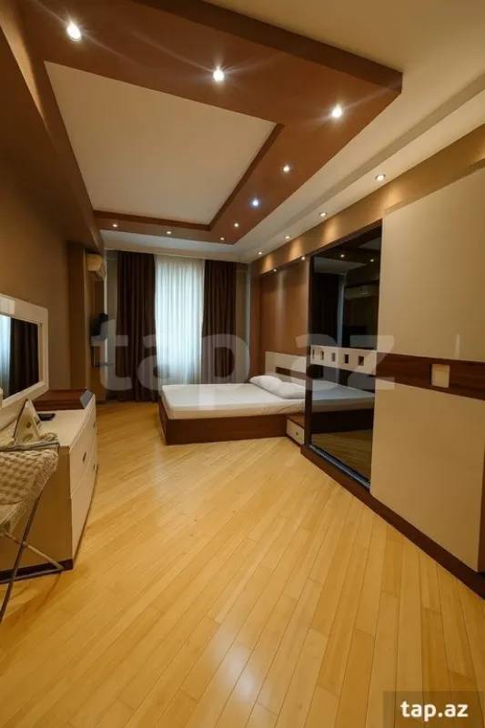 Kirayə verilir 3 otaqlı yeni tikili 115 m²