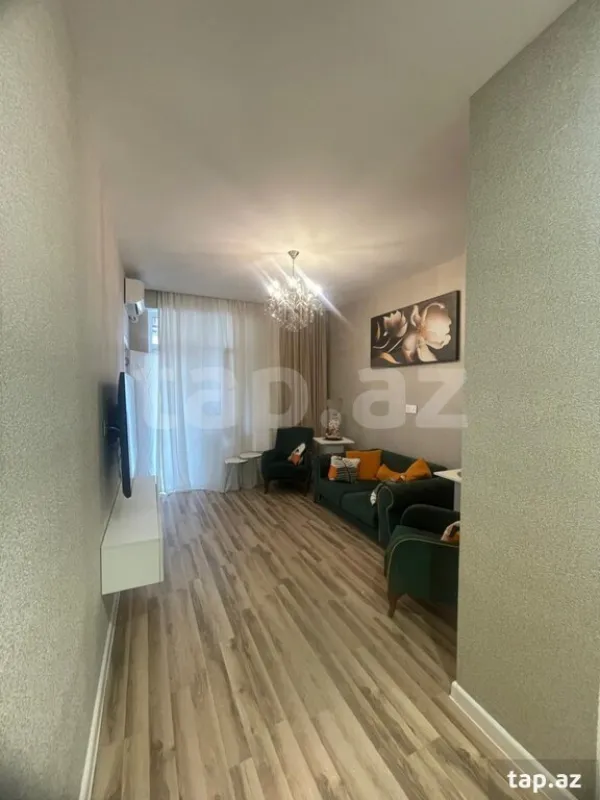 Satılır 3 otaqlı yeni tikili 93 m²