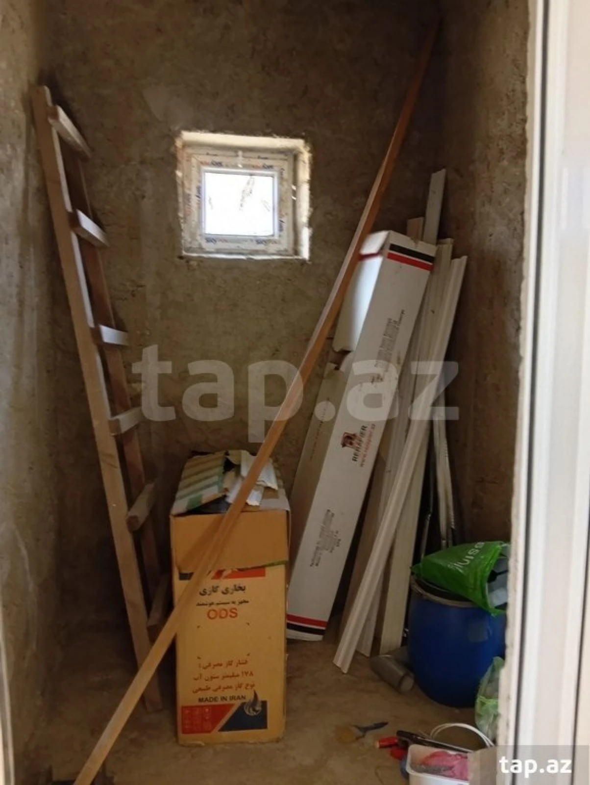 Satılır 5 otaqlı həyət evi