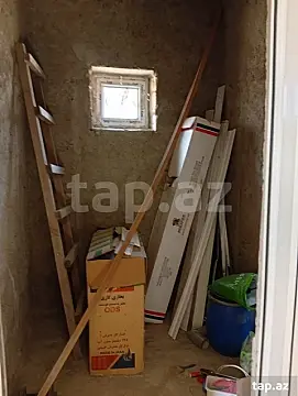 Satılır 5 otaqlı həyət evi