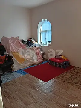 Satılır 5 otaqlı həyət evi