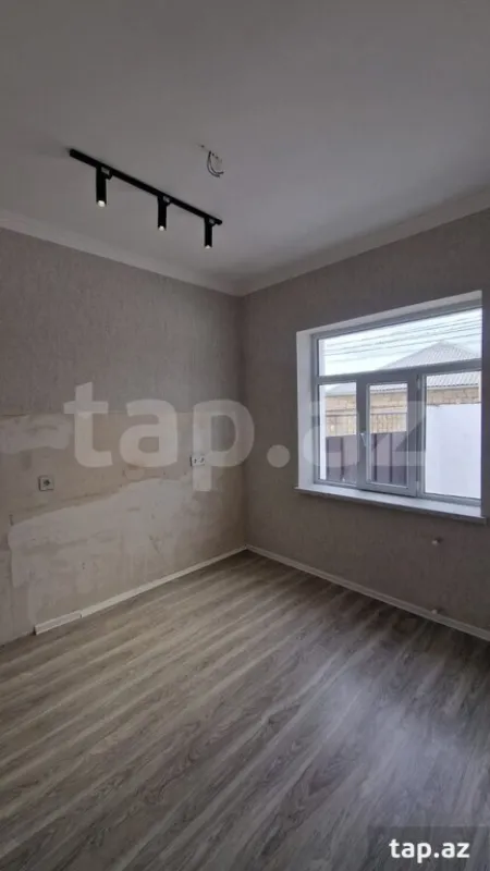 Satılır 3 otaqlı həyət evi