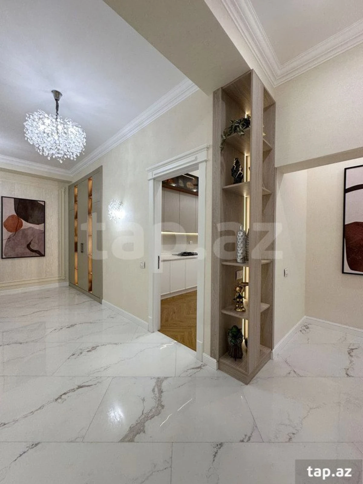 Satılır 3 otaqlı yeni tikili 120 m²