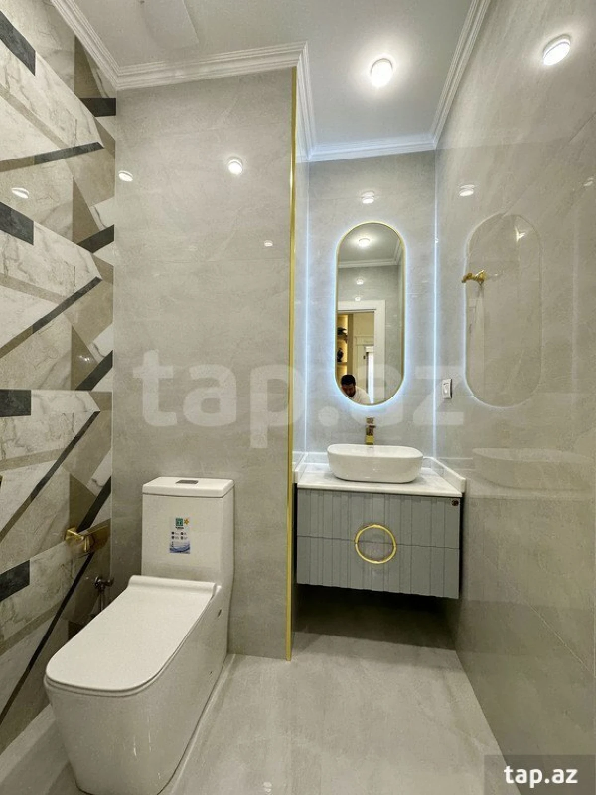 Satılır 3 otaqlı yeni tikili 120 m²