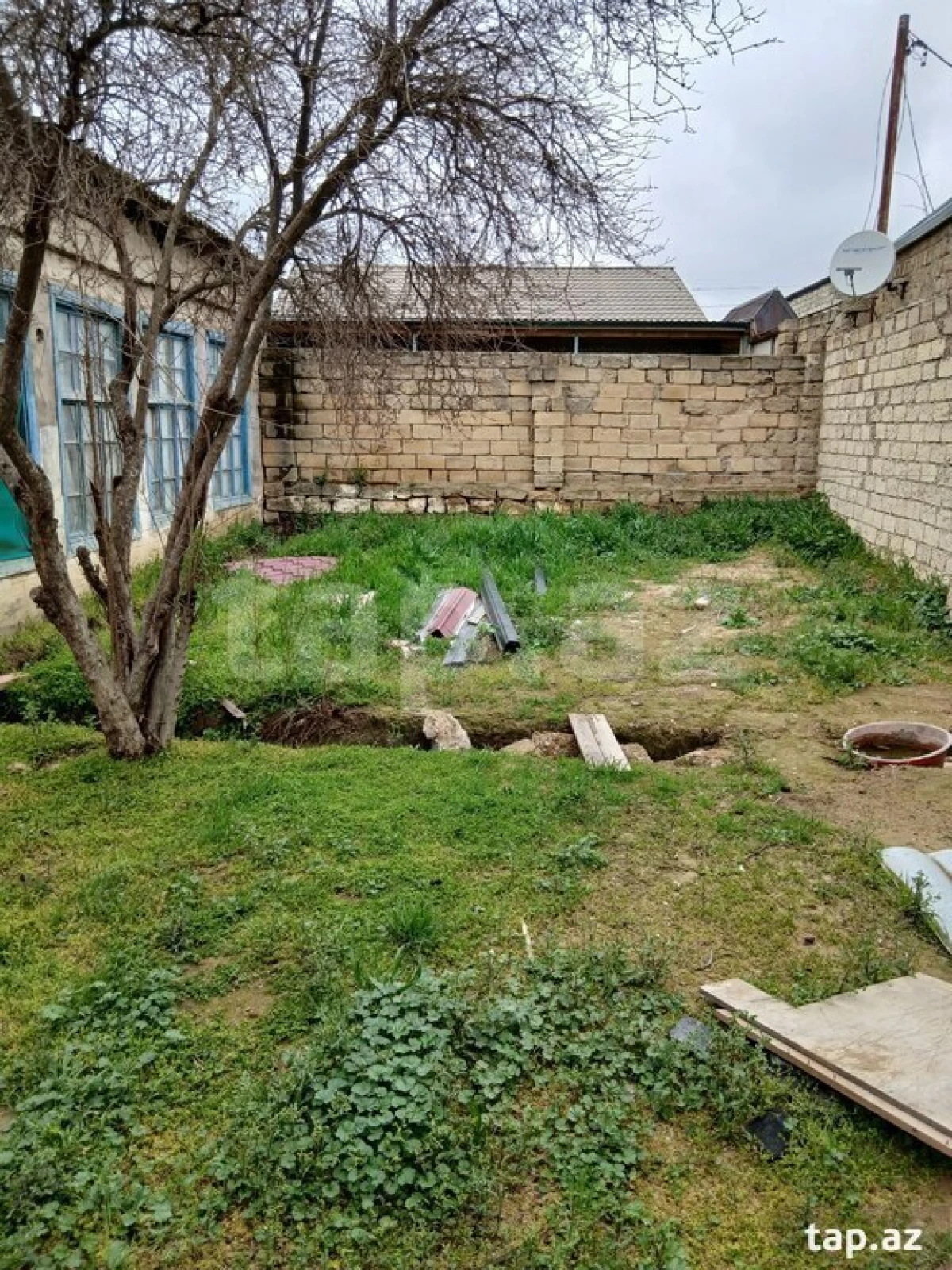 Satılır 3 otaqlı həyət evi