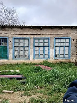 Satılır 3 otaqlı həyət evi