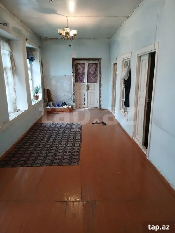 Satılır 3 otaqlı həyət evi