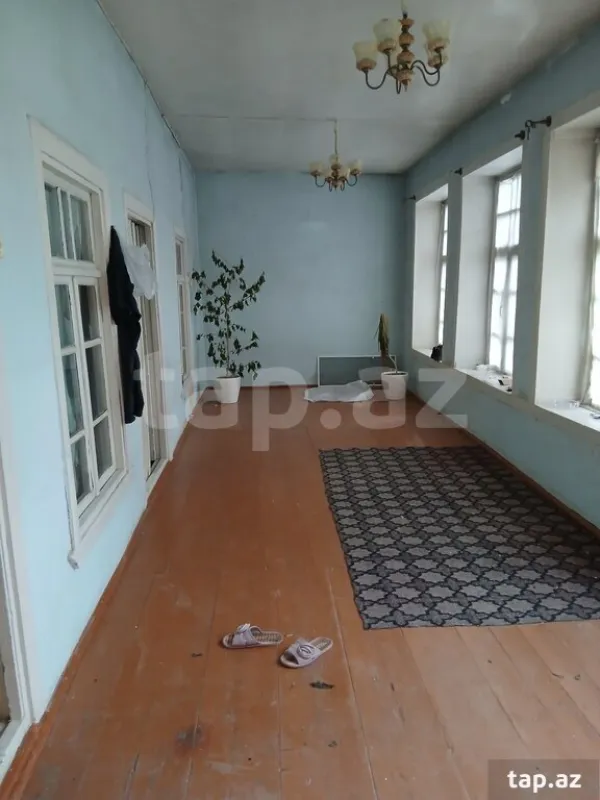 Satılır 3 otaqlı həyət evi