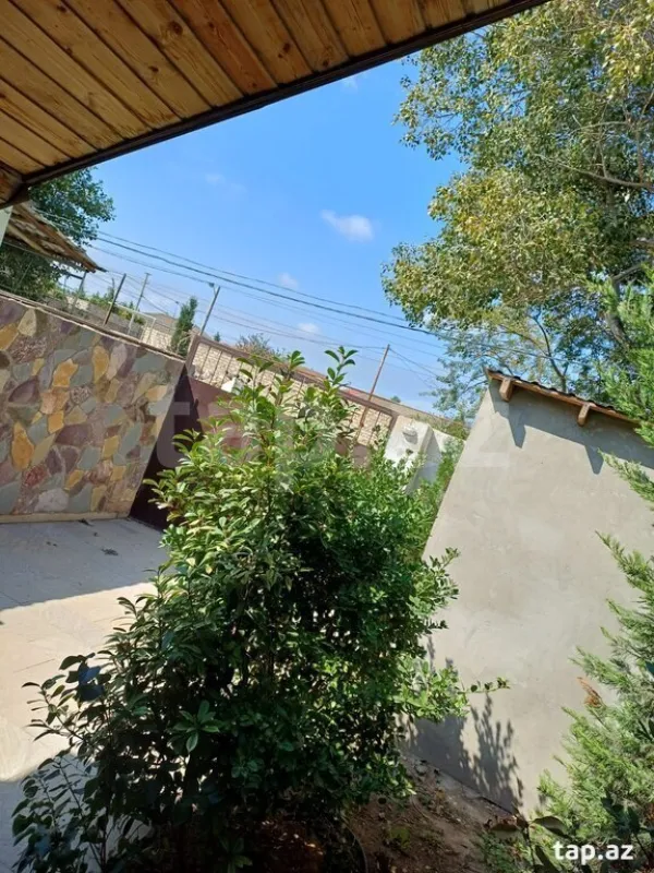 Satılır 4 otaqlı həyət evi 77 m²