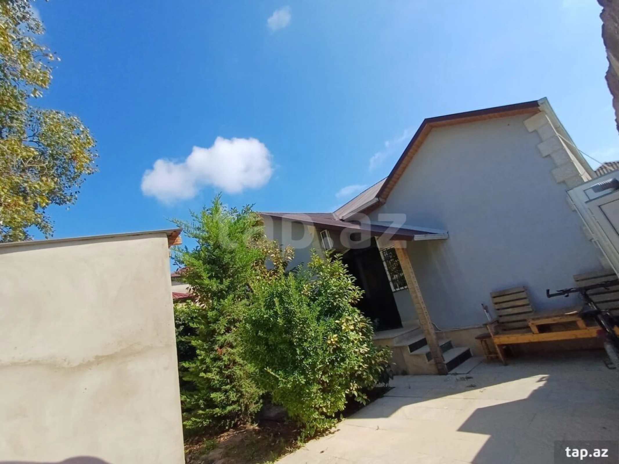 Satılır 4 otaqlı həyət evi 77 m²