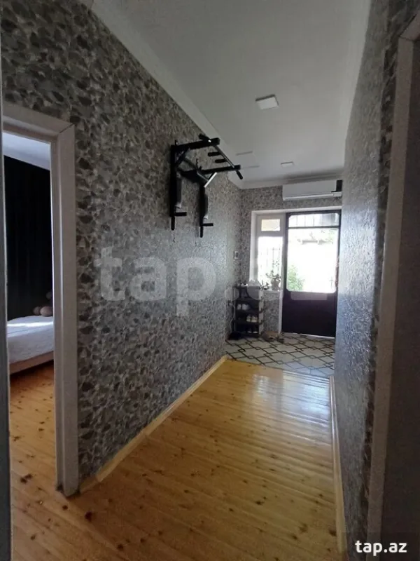 Satılır 4 otaqlı həyət evi 77 m²