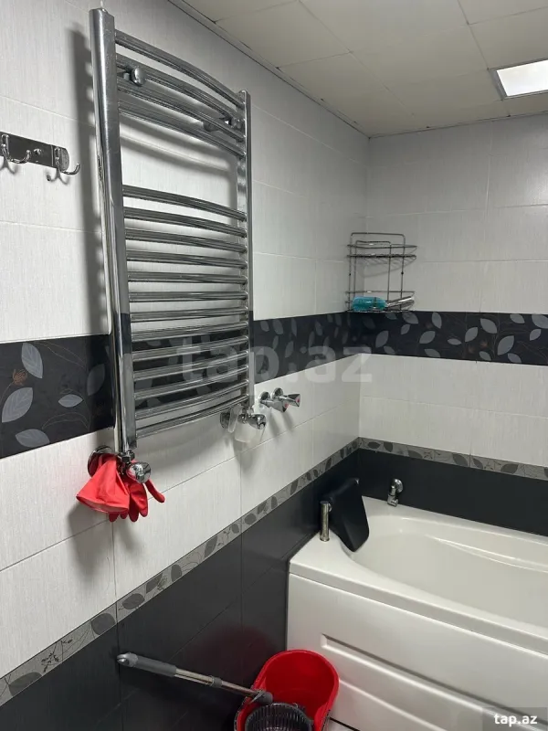 Kirayə verilir 3 otaqlı yeni tikili 70 m²