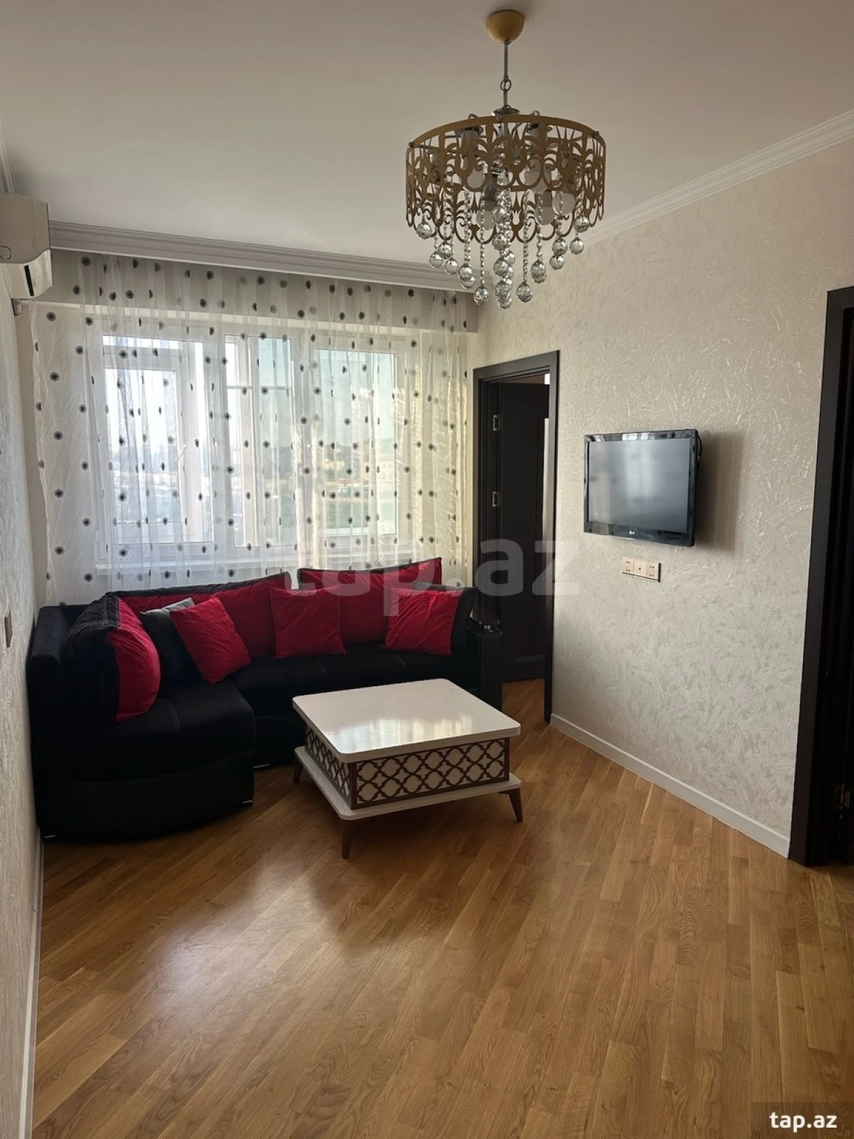 Kirayə verilir 3 otaqlı yeni tikili 70 m²