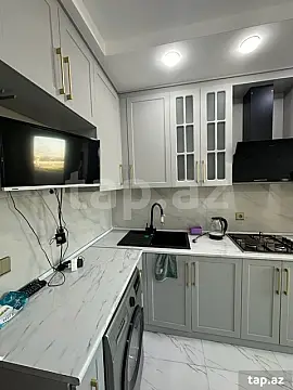 Kirayə verilir 3 otaqlı yeni tikili 70 m²