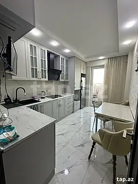 Kirayə verilir 3 otaqlı yeni tikili 70 m²
