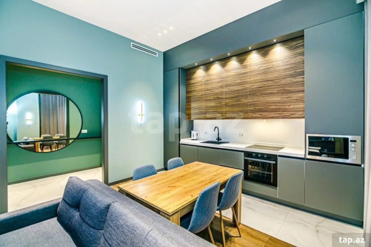 Kirayə verilir 3 otaqlı yeni tikili 150 m²