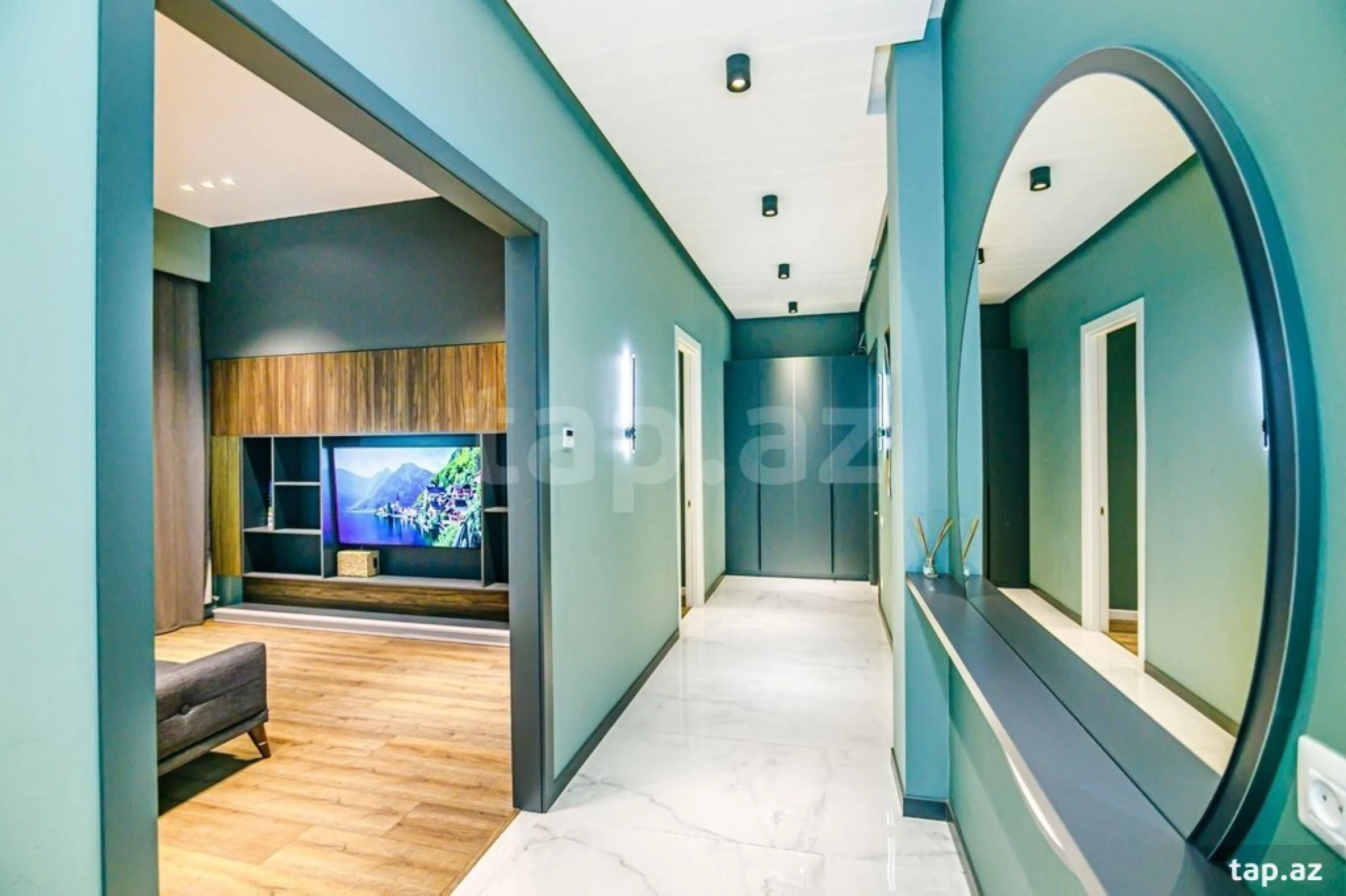 Kirayə verilir 3 otaqlı yeni tikili 150 m²