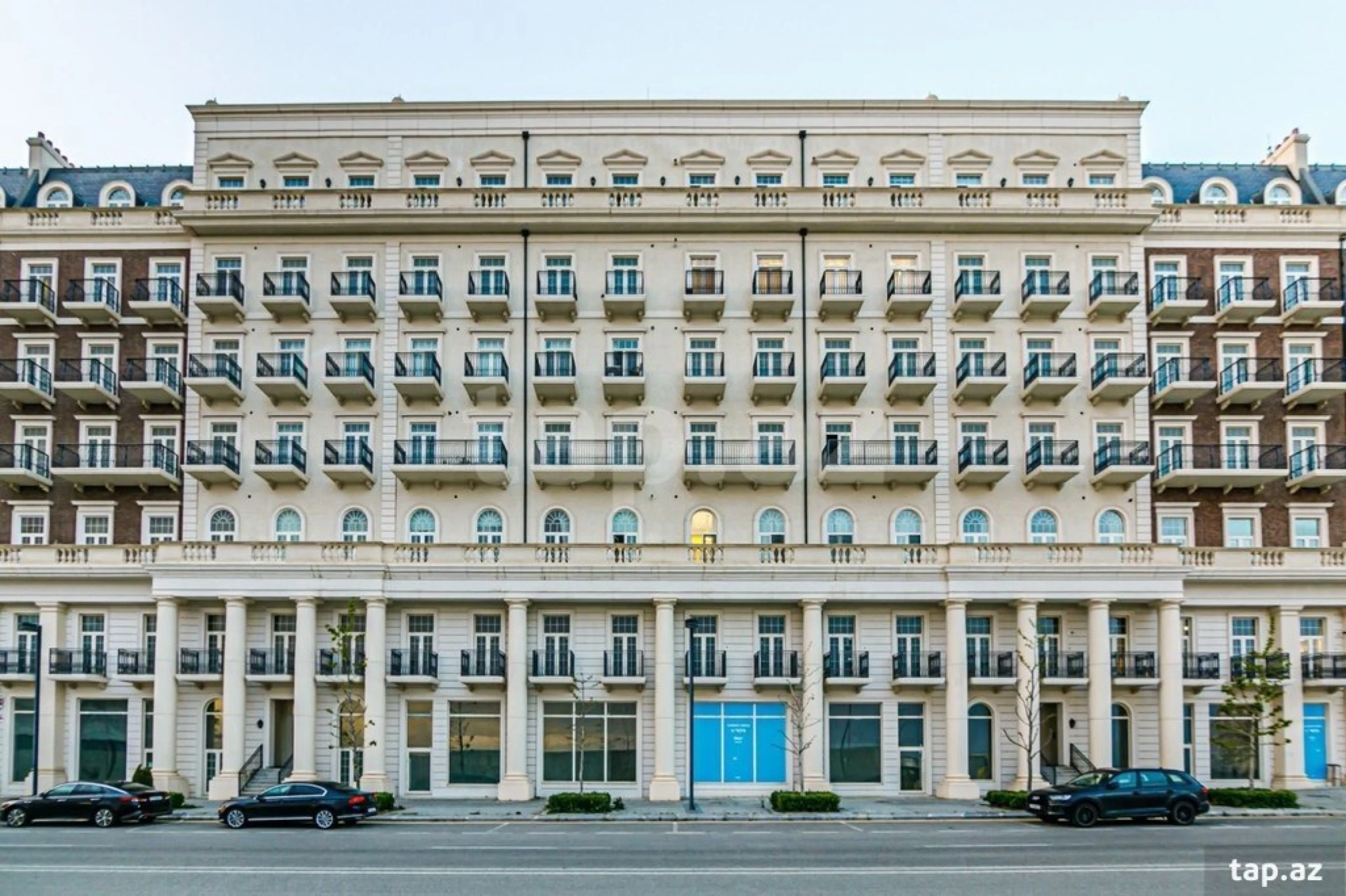 Kirayə verilir 3 otaqlı yeni tikili 150 m²