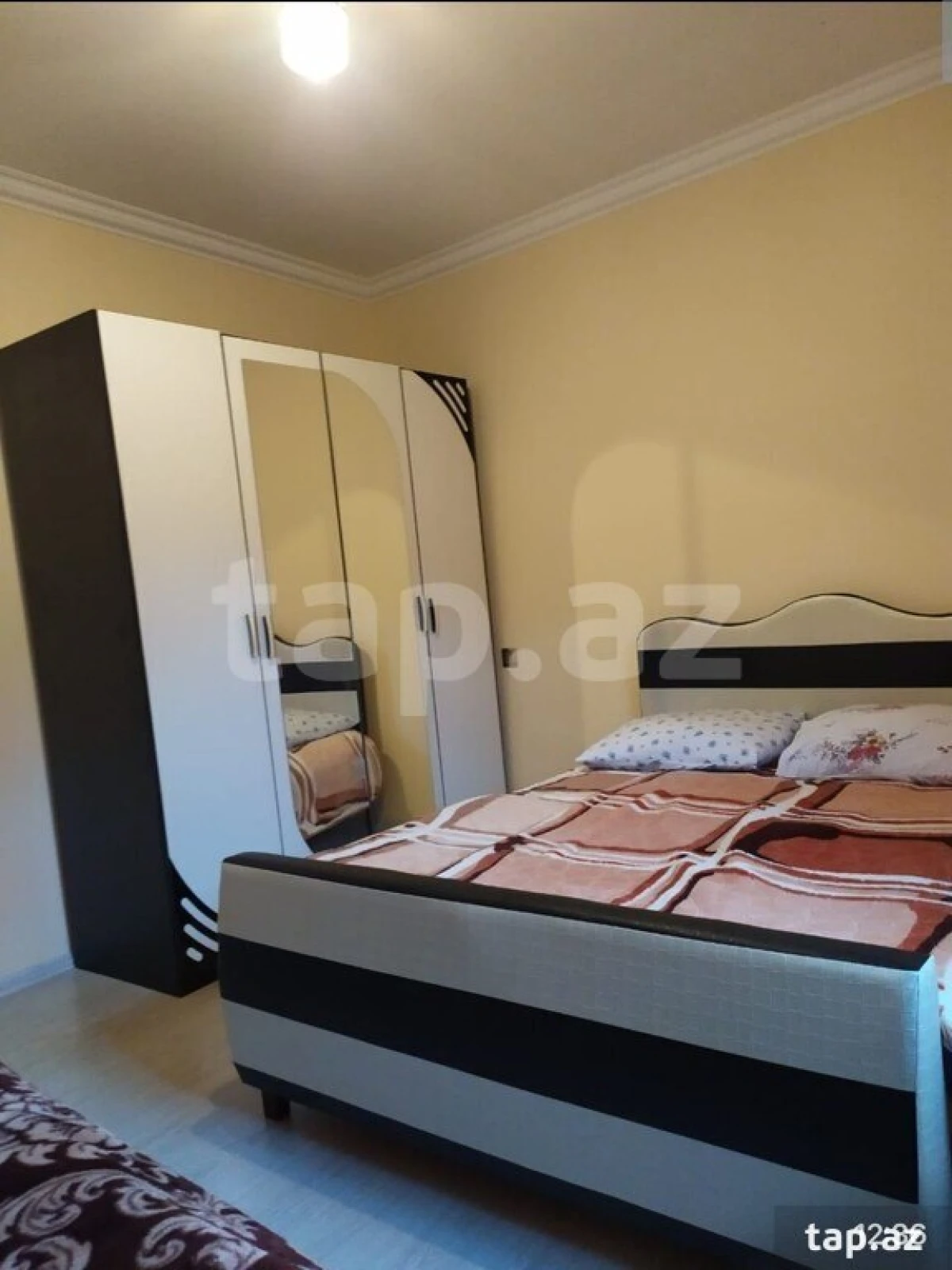 Kirayə verilir 3 otaqlı həyət evi