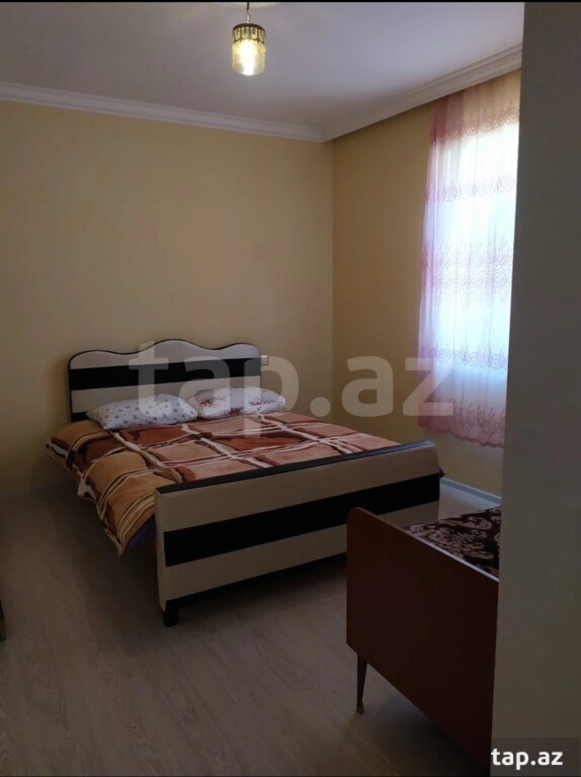 Kirayə verilir 3 otaqlı həyət evi