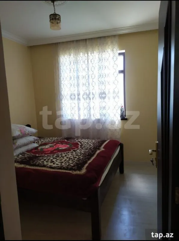 Kirayə verilir 3 otaqlı həyət evi