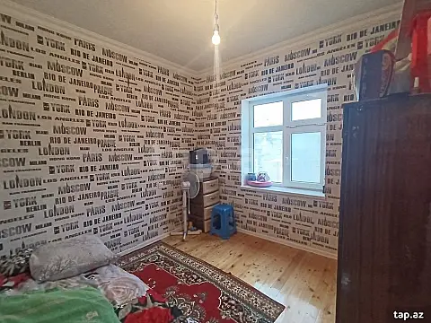 Satılır 4 otaqlı həyət evi