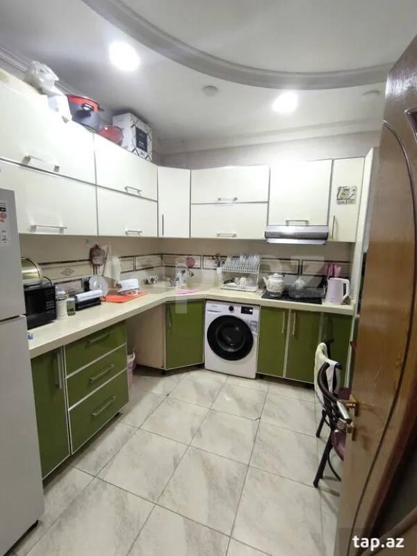 Satılır 5 otaqlı həyət evi 130 m²