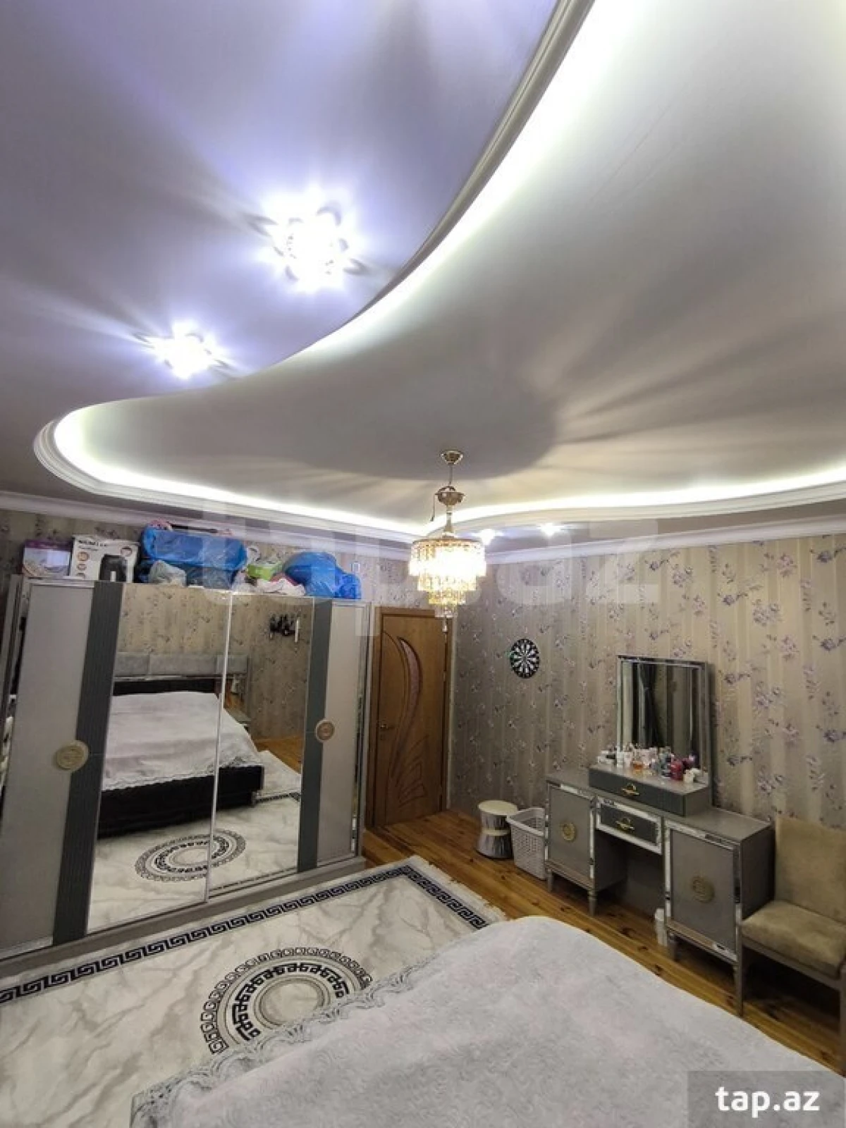 Satılır 5 otaqlı həyət evi 130 m²