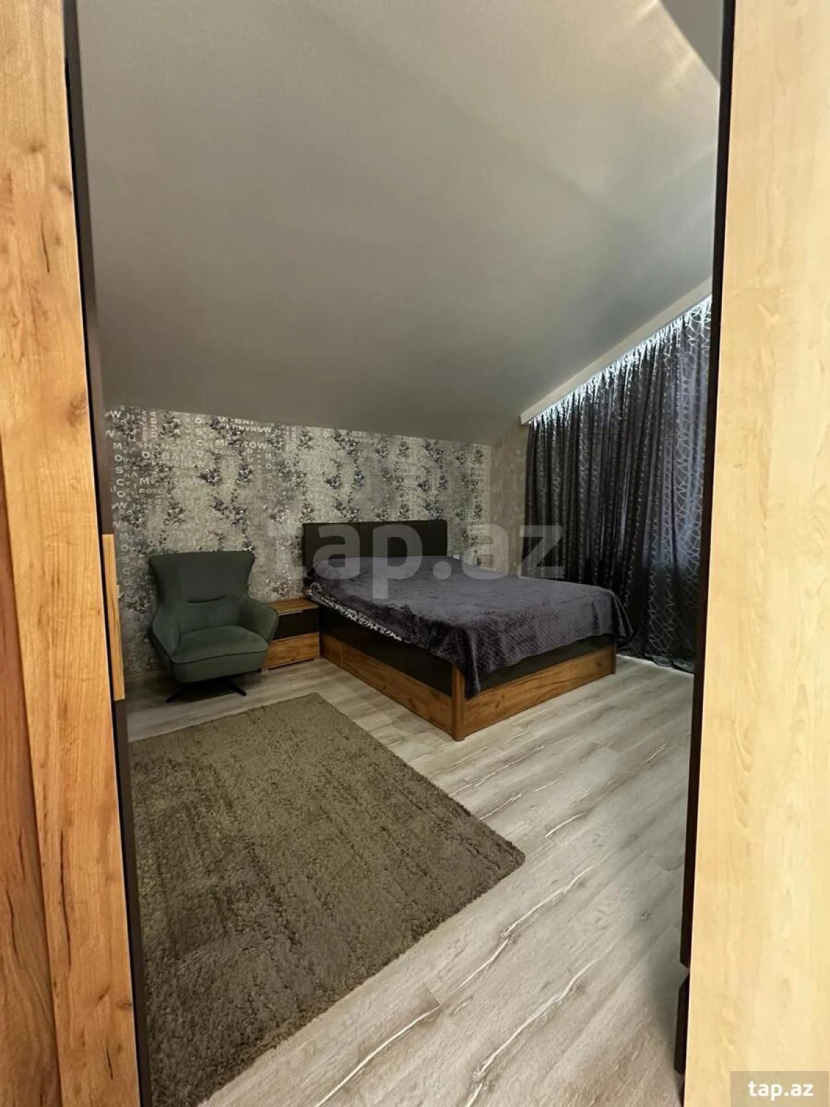 Satılır 4 otaqlı həyət evi