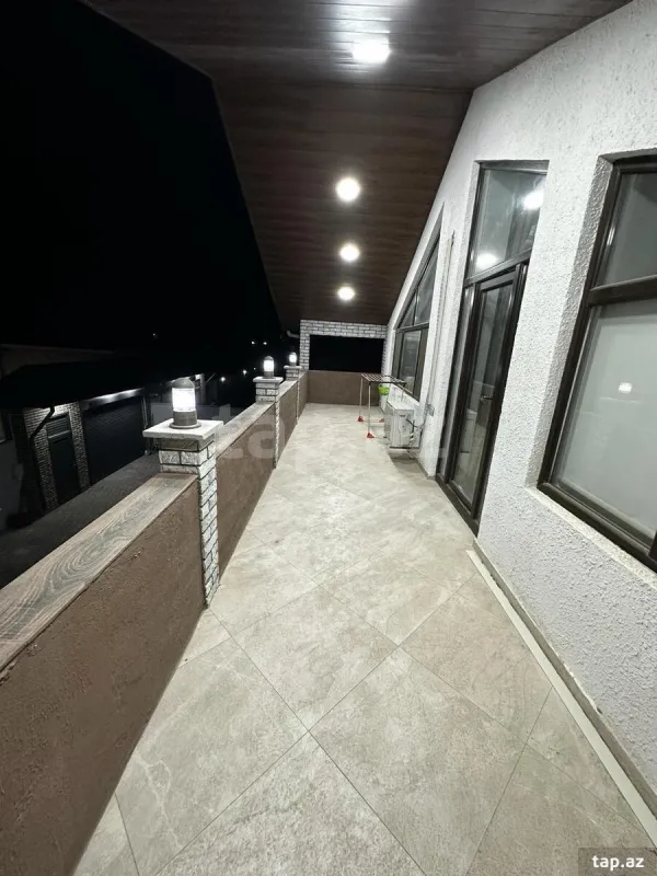 Satılır 4 otaqlı həyət evi