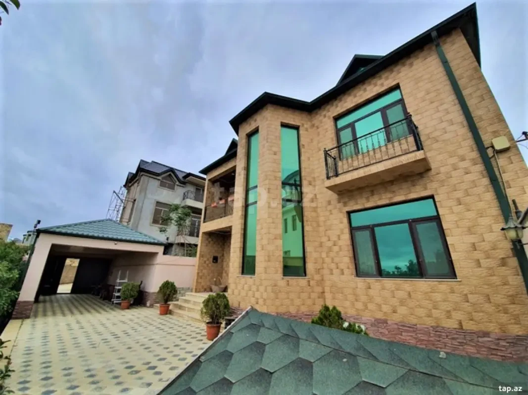 Kirayə verilir 5 otaqlı həyət evi 300 m²