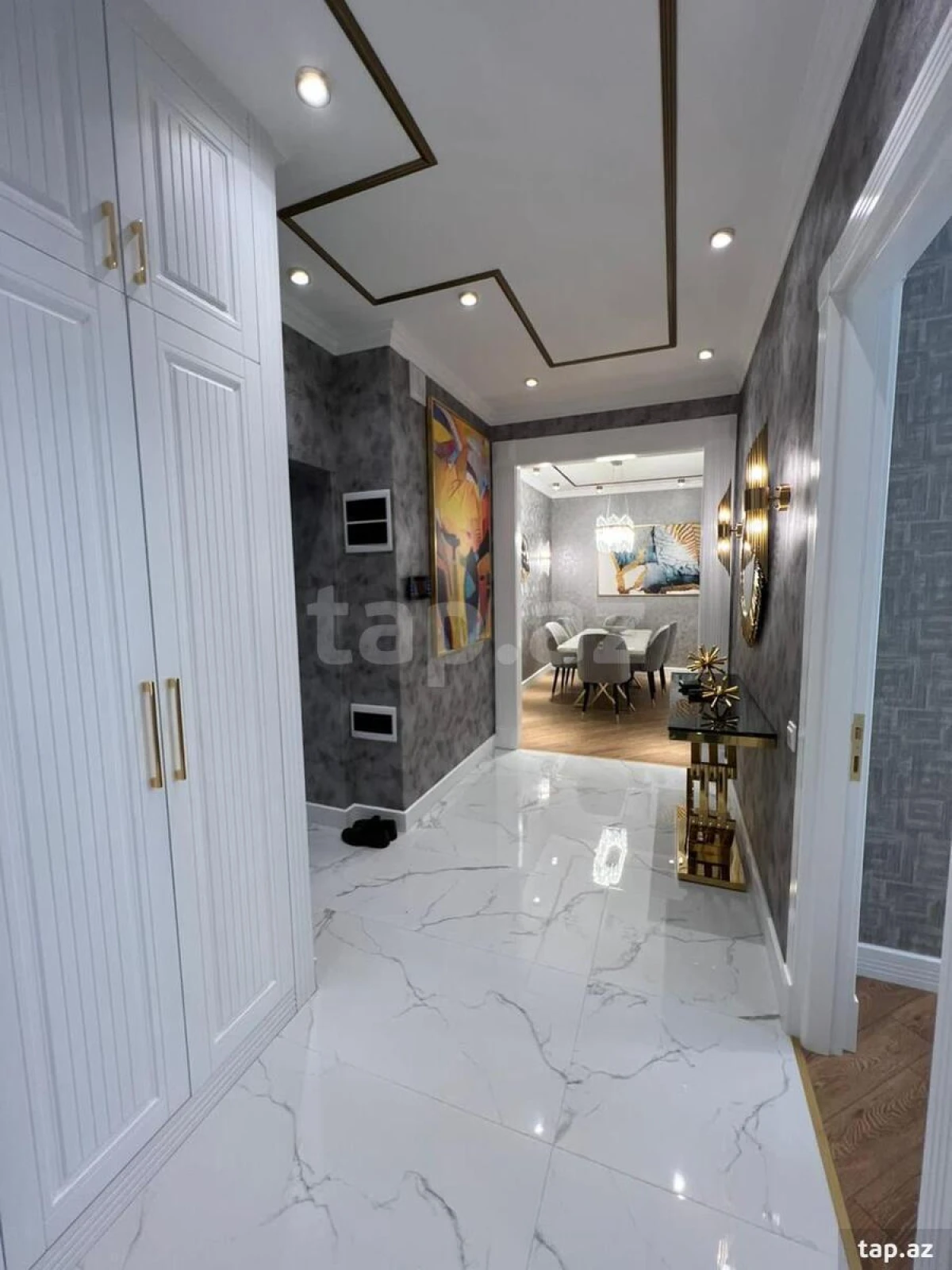 Kirayə verilir 2 otaqlı yeni tikili 100 m²