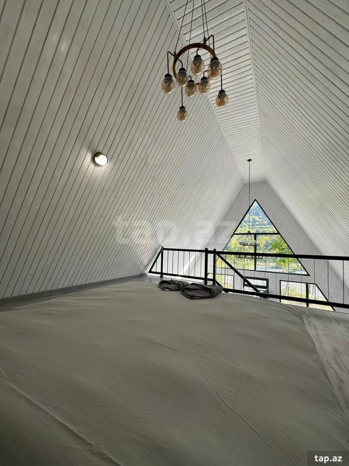 Kirayə verilir 4 otaqlı həyət evi