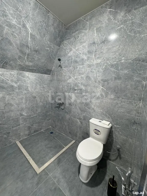 Kirayə verilir 4 otaqlı həyət evi