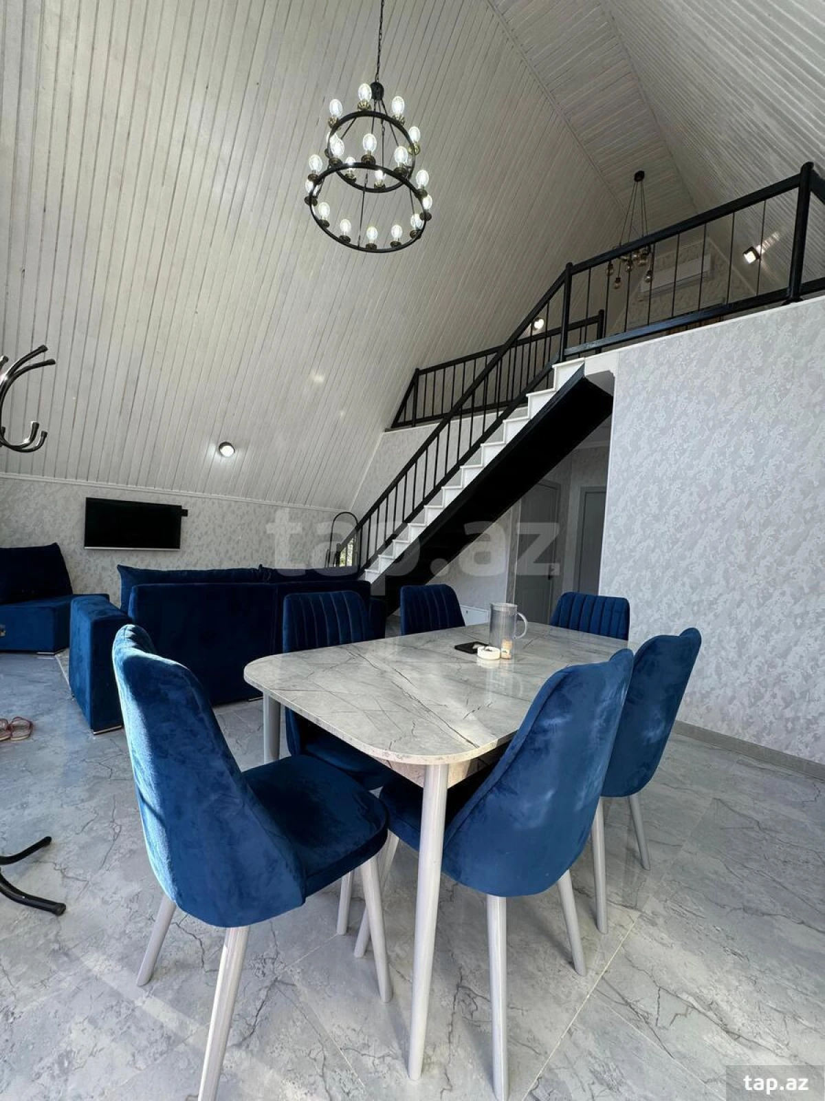 Kirayə verilir 4 otaqlı həyət evi