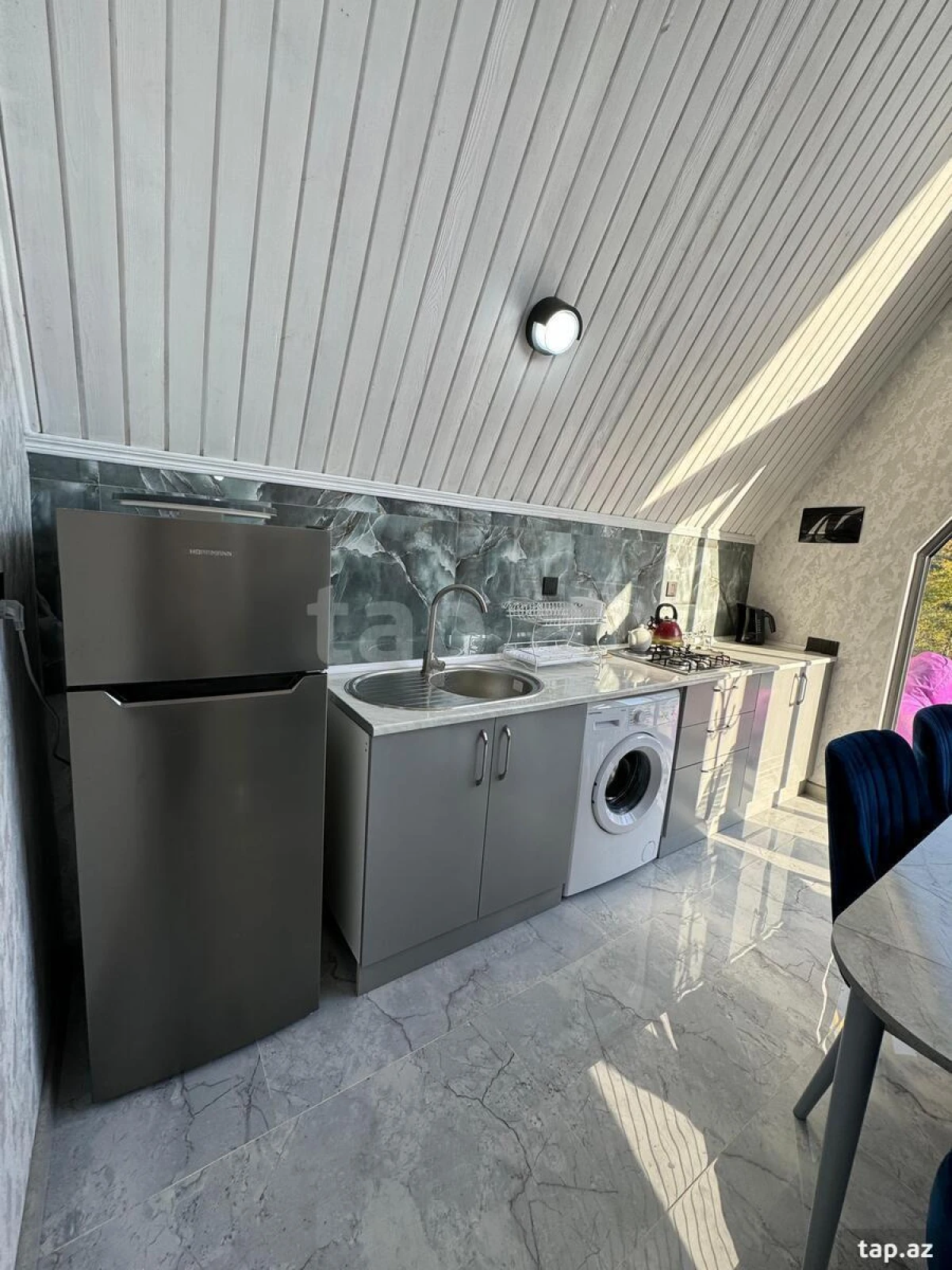 Kirayə verilir 4 otaqlı həyət evi